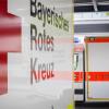 Ein junger Mann musste nach einem Arbeitsunfall in Gersthofen ins Krankenhaus eingeliefert werden, berichtet die Polizei. 