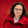 SPD–Chefin Andrea Nahles: Viele Sozialdemokraten plagt die Furcht, dass die CDU ihren Abstand mit dem Schwung aus der Wahl Kramp-Karrenbauers weiter vergrößern könnte. 