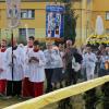 Nach einem feierlichen Einzug, bei dem die Gläubigen eine Marienfigur trugen, begann am Samstagabend der Eröffnungsgottesdienst des Gebetstages.  	