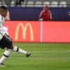 Im Auftaktspiel der deutschen U21 verschoss Youssoufa Moukoko früh einen Elfmeter.