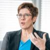 Die CDU-Bundesvorsitzende Annegret Kramp-Karrenbauer kann sich eine Verschiebung des Parteitags vorstellen. 