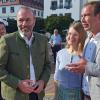 Manfred Weber sprach in Neuburg über Europapolitik. Er war auf Einladung von Matthias Enghuber (rechts) und Martina Keßler (Mitte) gekommen.