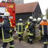 Mit realitätsgetreuen Szenarien übten die Feuerwehren in Gundelsdorf für den Ernstfall. 	