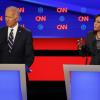 Die damaligen demokratischen Bewerber um die Präsidentschaftskandidatur, Joe Biden und Kamala Harris, sprechen im Juli 2019 während der zweiten TV-Debatte der Demokraten.