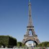 Die Bundesregierung hat wegen der Ansteckungsgefahren eine Reisewarnung für den Großraum Paris ausgesprochen.