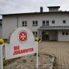 Die Johanniter suchen nach einer Nachnutzung für das ehemalige Pflegezentrum im Gewerbegebiet Süd in Königsbrunn. 