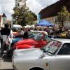 Zahlreiche Liebhaber älterer Automobile kamen am Sonntag, den 5. September 2009, nach Pöttmes zum Oldtimertreffen.