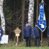 Auch eine Abordnung von Feuerwehrkameraden war mit dabei, als Ende 2014 an der Absturzstelle des Piloten Günter Schottenhammer die 50-Jahres-Gedenkfeier stattfand.