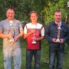 TSV-Abteilungsleiter Roland Würstle (von links) überreichte die Pokale an Max Dausch (SV Oberrieden), Peter Thauer (FSV Dirlewang), Karl Negele (SC Unterrieden) und Richard Singer (TSV Kammlach).