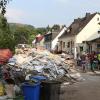 Berge von Schutt und Müll befinden sich in den Katastrophengebieten in Nordrhein-Westfalen.
