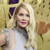 Christina Applegate bei den Primetime Emmy Awards 2019. Die Schauspielerin hatte dieses Jahr erklärt: "Gehstöcke sind jetzt Teil meiner neuen Normalität."