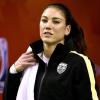 Fußballerin Hope Solo wirft Sepp Blatter Belästigung vor.