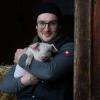 Unter dem Namen "Kühlenthaler Kräuterschweine“ startet Dominik Foag mit seiner Partnerin Michaela Funk die Direktvermarktung ab Hof.