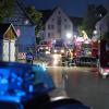 In Burgau mussten Feuerwehrkräfte zu mehreren Bränden ausrücken. Etwa 130 Kräfte waren im Einsatz.