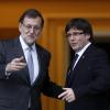 Ein Bild aus besseren Tagen: Spaniens Ministerpräsident Mariano Rajoy (links) und der katalanische Regierungschef Carles Puigdemont bei einem Treffen im April 2016.
