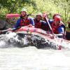 Rafting im Trainingslager in Österreich: (von links) Maximilian Bauer, Maurice Malone, Betreuer Christoph Schade, Patric Pfeiffer, Felix Uduokhai, Tomas Koubek und ein Guide des Veranstalters. 