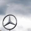 Der Autobauer Daimler kann sein Jahresziel nicht halten. Jetzt sollen Milliarden eingespart werden. Auch Mitarbeiter sind betroffen.  