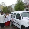 Feierliche Fahrzeugsegnung beim Altenzentrum St. Elisabeth.  	