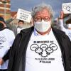 Reinhard Bütikofer, Mitglied des Europäischen Parlaments, im Februar 2022 bei einem Protest  zum Beginn der Olympischen Winterspiele gegen die sich verschlechternde Menschenrechtssituation in China.  Nach den jüngsten Enthüllungen fordert er eine härte Chinapolitik. 