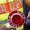 Polizisten kontrollierten am Donnerstagvormittag auf der Autobahn 7 bei Altenstadt einen Sattelschlepper.