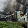 Auf der A8 standen zwei Lastwagen in Flammen.