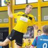 Die Handballer des TSV Mindelheim um Johannes Heimpel (am Ball) starteten mit einem knappen Sieg gegen den TSV Landsberg in die neue Spielzeit.