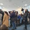 Ein Mann und eine Frau stehen in Ingolstadt vor Gericht. Sie sollen eine 23-Jährige ermordet haben. Das Medieninteresse ist groß.