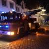 In einem Gebäudekomplex in Greifenberg ist in der Nacht zum Samstag ein Feuer ausgebrochen. Die 45 Bewohner mussten ihre Wohnungen verlassen.