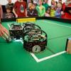 Ungefähr 300 Jugendliche haben sich für den Robocup Junior angemeldet, der am Wochenende im Vöhringer Kulturzentrum ausgetragen wurde. Unter anderem spielten dort Roboter Fußball oder bewältigten einen Hindernisparcours.  	