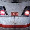 Bei der Deutschen Bahn war die Pünktlichkeitsquote bei Fernzügen zuletzt wieder gesunken, hinzu kommen technische Probleme und hoher Finanzierungsbedarf.