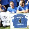 Bei all dem Jubel dachten die Fußballer des FCI auch an ihren verstorbenen Mitspieler Patrick Nuspl.