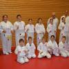 Elf Karate-Anfänger und die schon etwas weiter fortgeschrittene Christine Hillesheimer-Hitzler haben beim TSV Oettingen ihre Prüfungen abgelegt. 