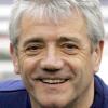 Grau geworden und Lockenpracht verloren: Der ehemalige Starstürmer Kevin Keegan wird 70 Jahre alt.