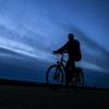 Betrunken, ohne Licht und mit Sonnenbrille im Dunkeln: In Vöhringen hat ein Fahrradfahrer der Polizei gleich mehrere Gründe geliefert, ihn nicht weiterfahren zu lassen.