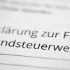 Wer in den Ländern außer Bayern die Grundsteuererklärung noch nicht eingereicht hat, soll nun ein Erinnerungsschreiben vom zuständigen Finanzamt bekommen.