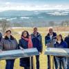 Von links: Michael Schramm, Gisela Klöck, Bürgermeisterin Margit Horner-Spindler, Alfons Schelkle, Alexander Graf, Gitti Schelkle, Johann Haberl und Ernst Holl. Auf dem Bild fehlen Siegfried Magoc und Bernhard Pössinger.