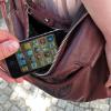 Während eines Schulgottesedienstes in Kaisheim wurden Smartphones gestohlen.