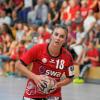 Sarah Irmler (am Ball) und ihre Kolleginnen waren in Hochform. Der TSV Haunstetten gewann in Bottwartal mit 22:21.  	