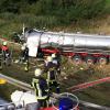 Auf der A8 zwischen Dasing und Adelzhausenm ist ein Auto mit einem Milchlaster kollidiert. In der Folge ereigneten sich weitere Unfälle.