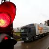 Eine Ampelanlage hat ein Lastwagenfahrer am Mittwoch in Horgau beschädigt. 