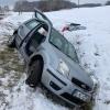 Auf der Staatsstraße 2035 bei Affing kam es aufgrund von winterlichen Straßenverhältnissen am Montagvormittag zu einem Unfall.