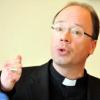Bischof will schärfere Leitlinien gegen Missbrauch