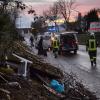 Ein Tornado ist am Donnerstag über den 4500-Einwohner-Ort Kürnach bei Würzburg hinweggezogen. Über 80 Häuser wurden teils schwer beschädigt. Verletzte gab es nicht.
