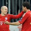 Die Bayern-Stars Arjen Robben und Mario Gomez sollen neue Verträge bekommen. Foto: Tobias Hase dpa
