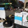 Die Stadt will das Klimacamp neben dem Augsburger Rathaus notfalls räumen lassen.