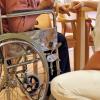 Menschen, die beispielsweise nach einem Unfall auf einen Rollstuhl angewiesen sind und finanzielle Hilfe benötigen: Auch in solchen Fällen hat die Kartei der Not immer wieder geholfen. 