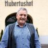 Nur noch wenige Tage: Am 31. Dezember, seinem Geburtstag, sperrt Josef Riß  den Hubertushof in der Firnhaberau ein letztes Mal auf. Dann übernimmt ein neuer Wirt den Gastbetrieb im Siedler-Stadtteil. 