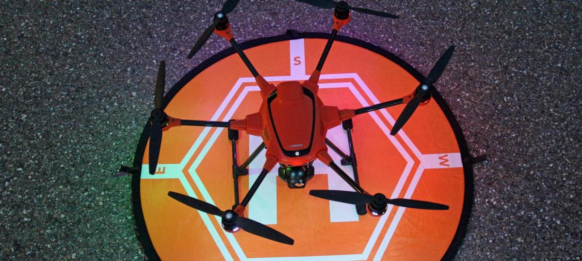 Feuerwehr-Drohnenstaffel findet entlaufenen Hund nach A7-Unfall: „Ein klein bisschen stolz“