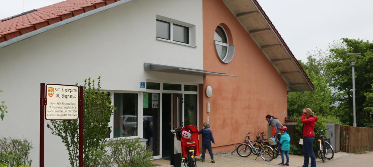 Gemeinde Ehekirchen erhöht Kita-Gebühren