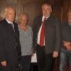 Adolf Schwarz (Zweiter von links) hat in Inchenhofen seinen 80. Geburtstag gefeiert.  	